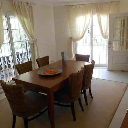 Suites & Beds Dp Albufeira Hostel