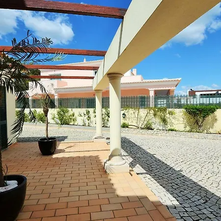 Hostel Suites & Beds Dp Albufeira