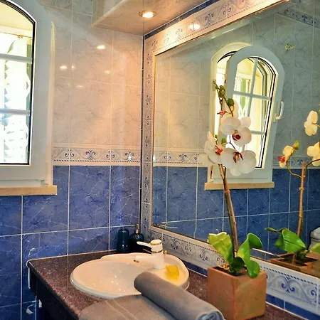 Hostel Suites & Beds Dp Albufeira *