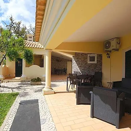 & Beds Dp * Albufeira