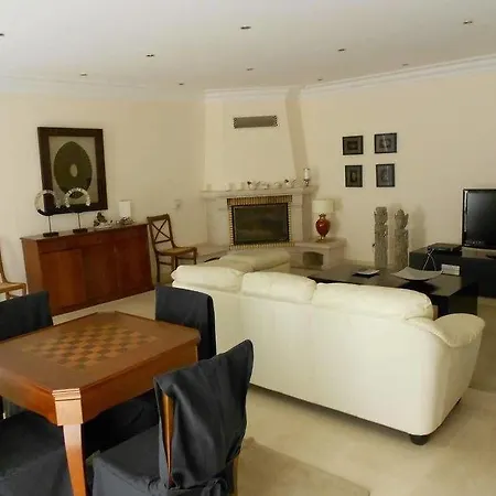 & Beds Dp Hostal *