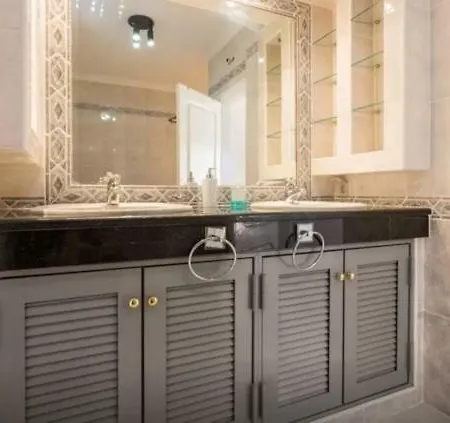 & Beds Dp بيت شباب