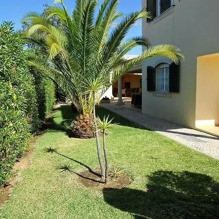 Suites & Beds Dp Albufeira Hostel