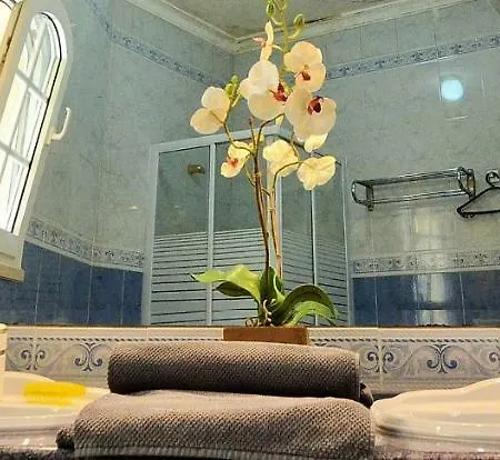 & Beds Dp بيت شباب