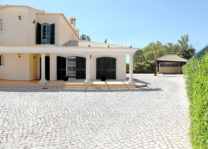 & Beds Dp Ostello Albufeira