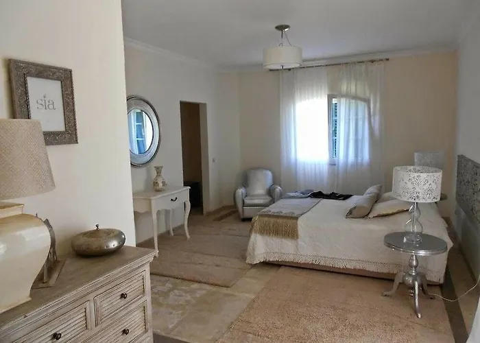 & Beds Dp بيت شباب البوفيرا