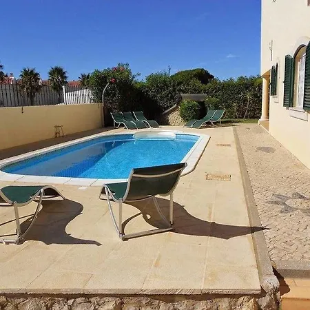 & Beds Dp * Albufeira